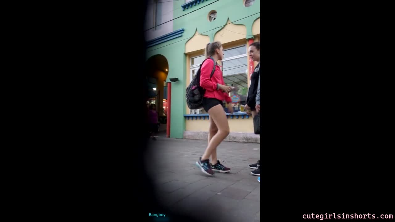 108 Rubia Pendeja Calzas Short Negro Peatonal Va A Bufalo Posta Handed