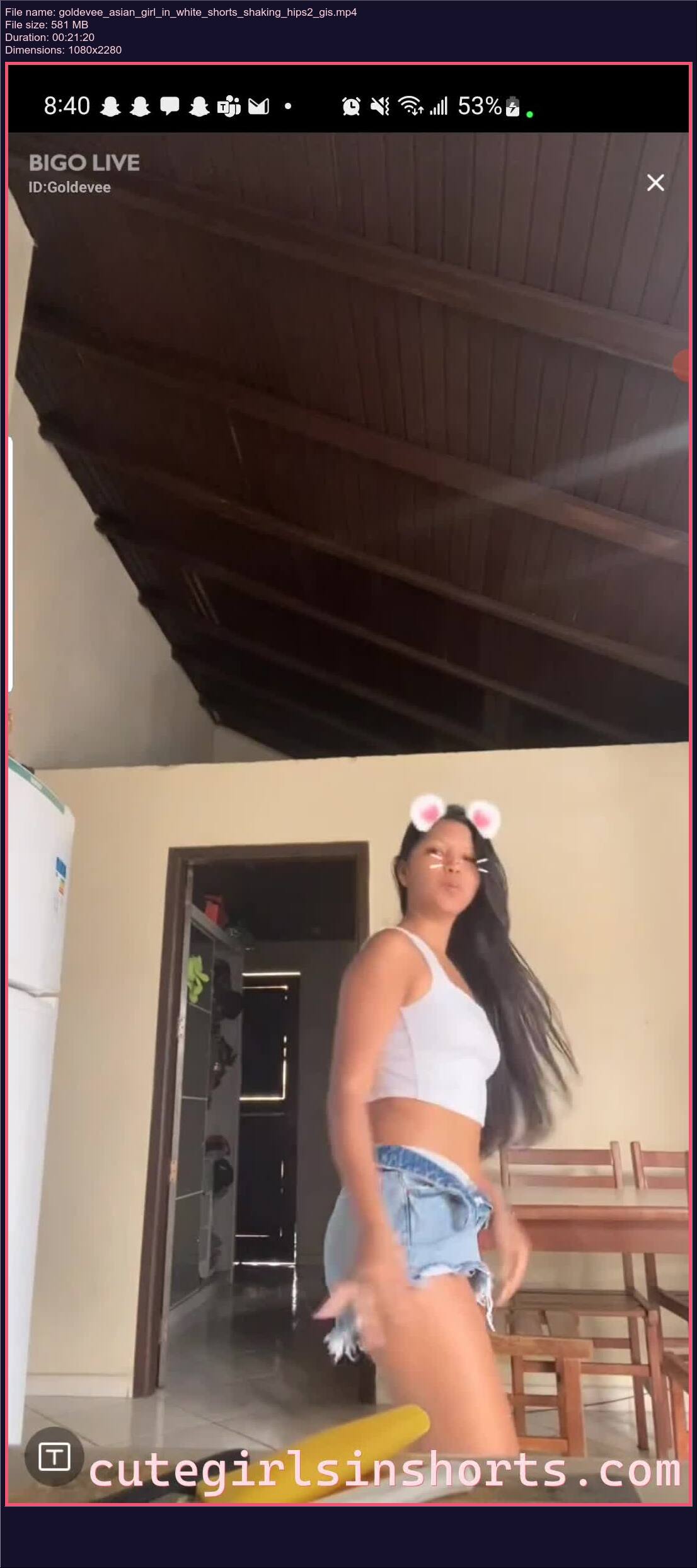 Goldevee Asian Girl In White Shorts Shaking Hips 2