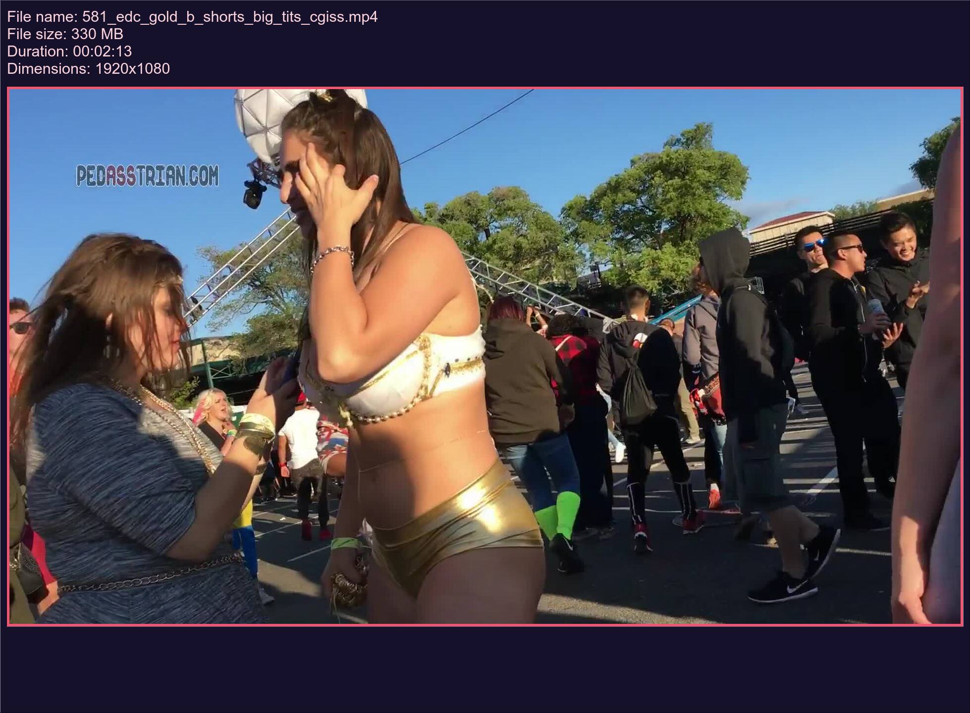 581_edc_gold_b_shorts_big_tits_cgiss