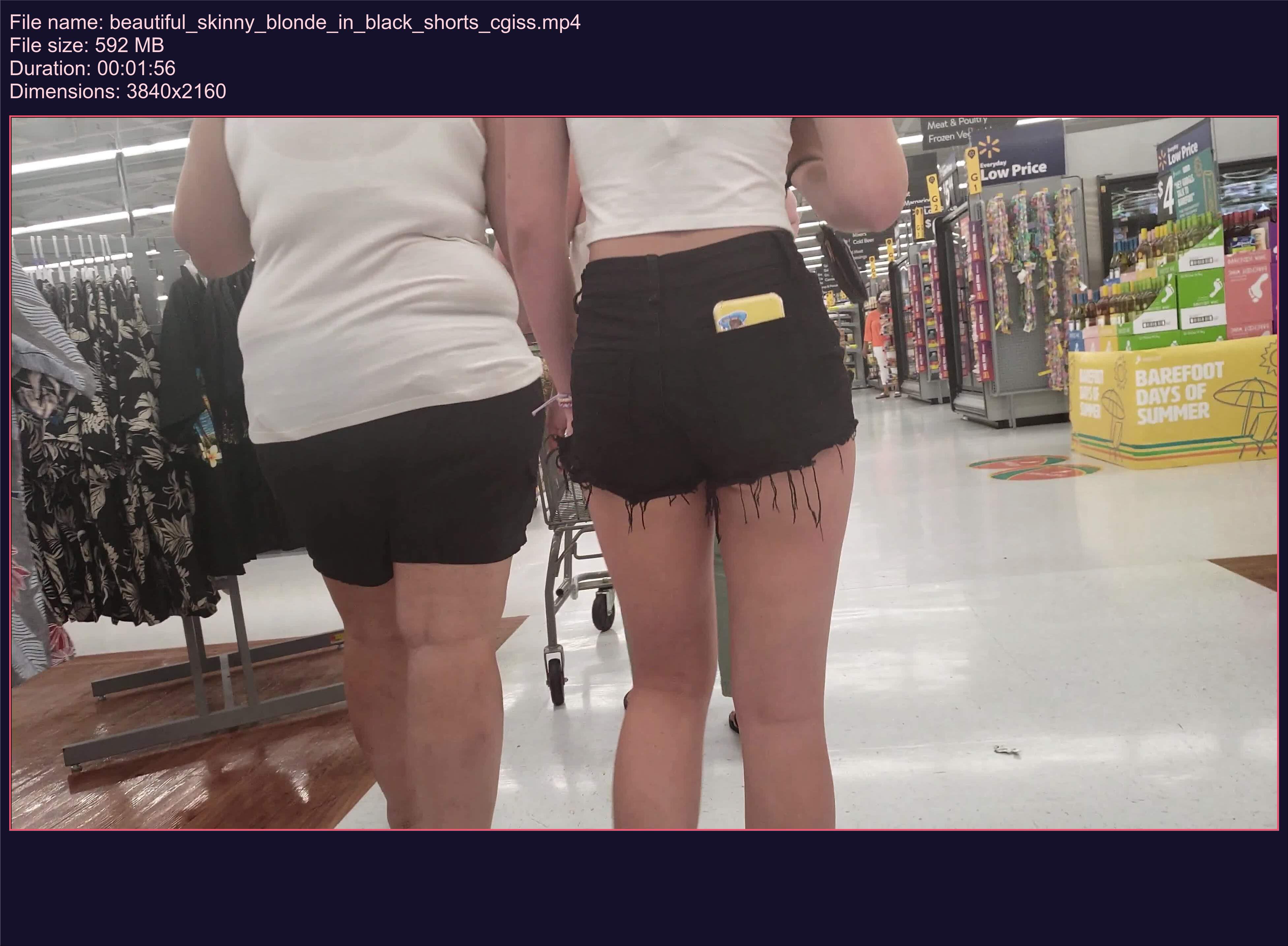 beautiful_skinny_blonde_in_black_shorts_cgiss