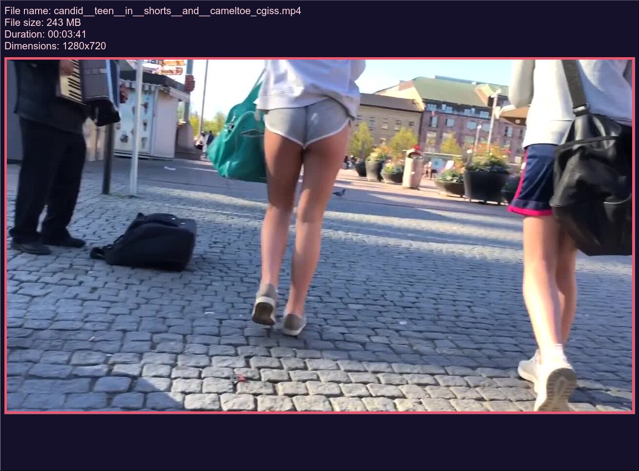 candid__teen__in__shorts__and__cameltoe_cgiss