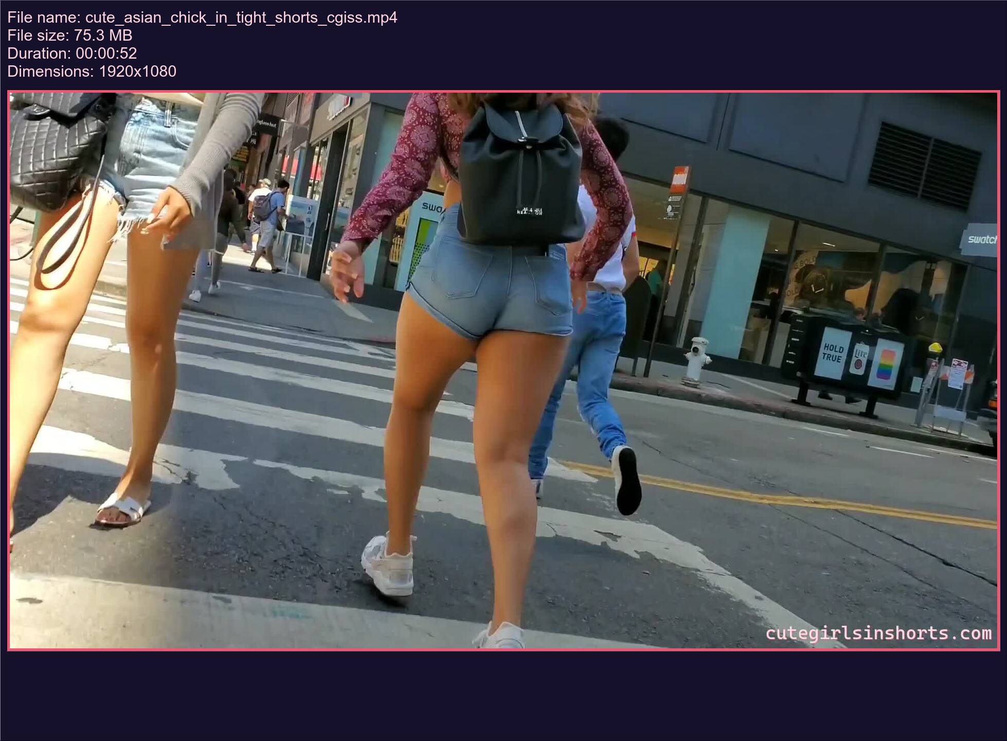cute_asian_chick_in_tight_shorts_cgiss