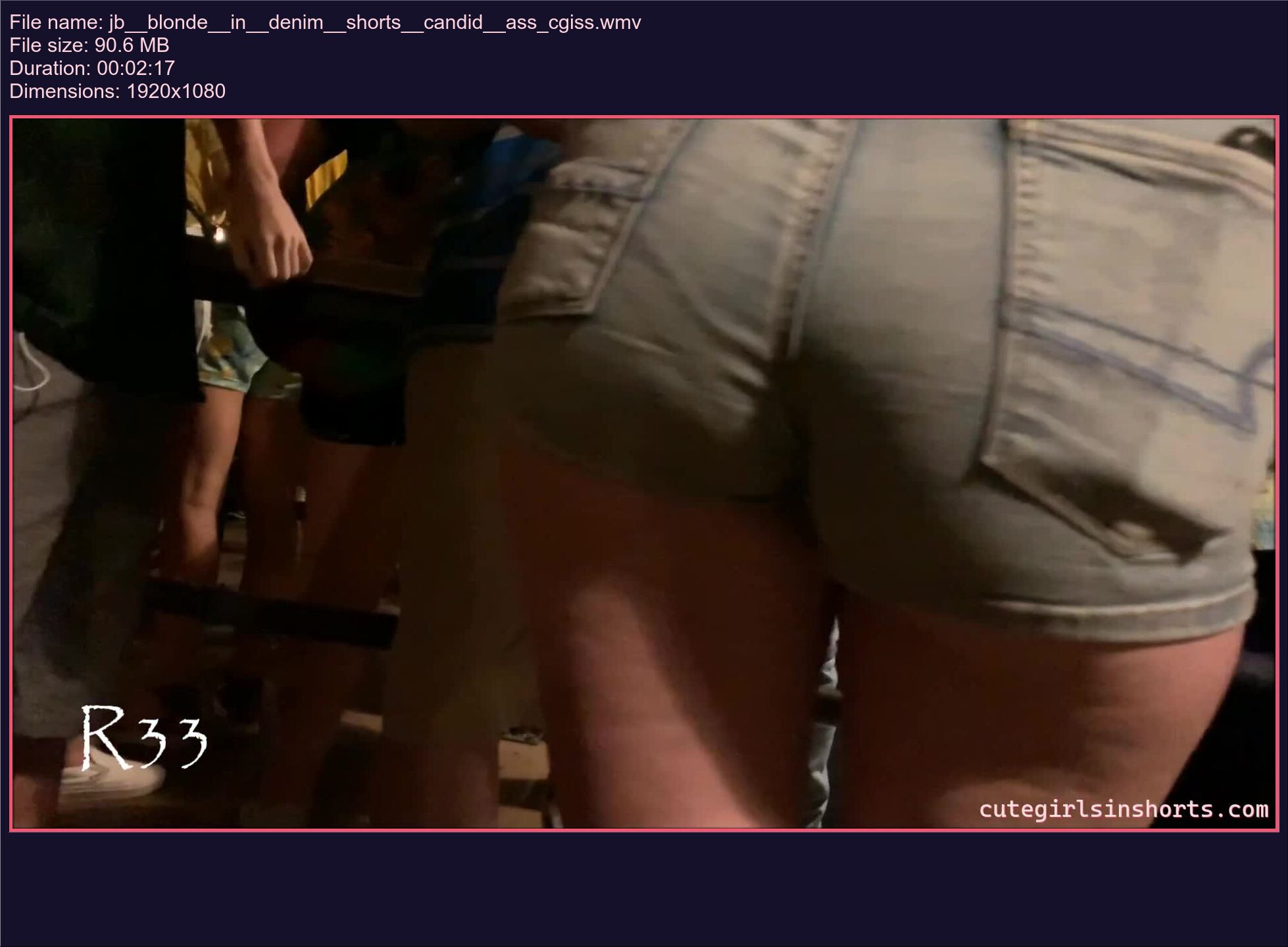 jb__blonde__in__denim__shorts__candid__ass_cgiss