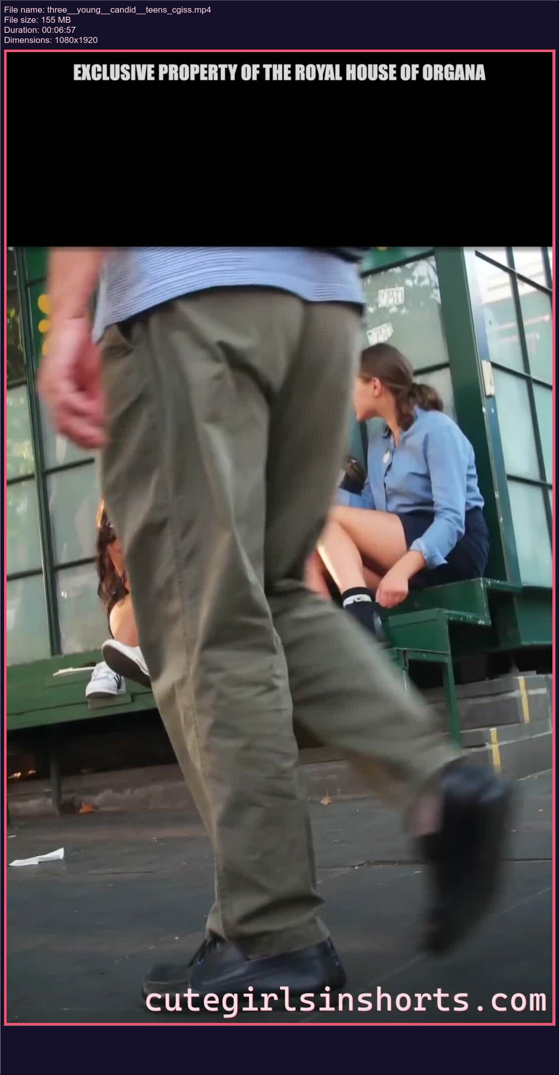 three__young__candid__teens_cgiss