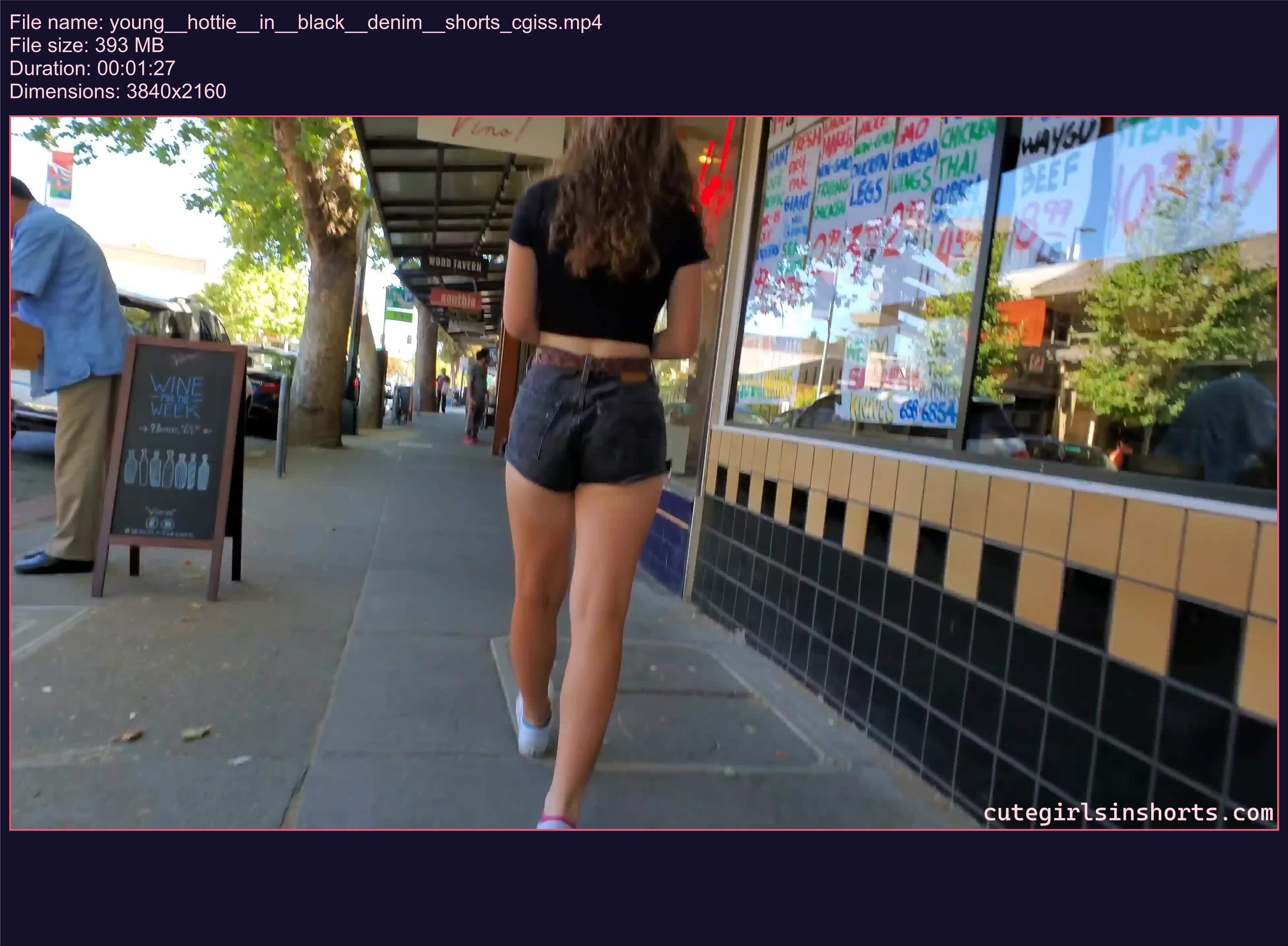young__hottie__in__black__denim__shorts_cgiss