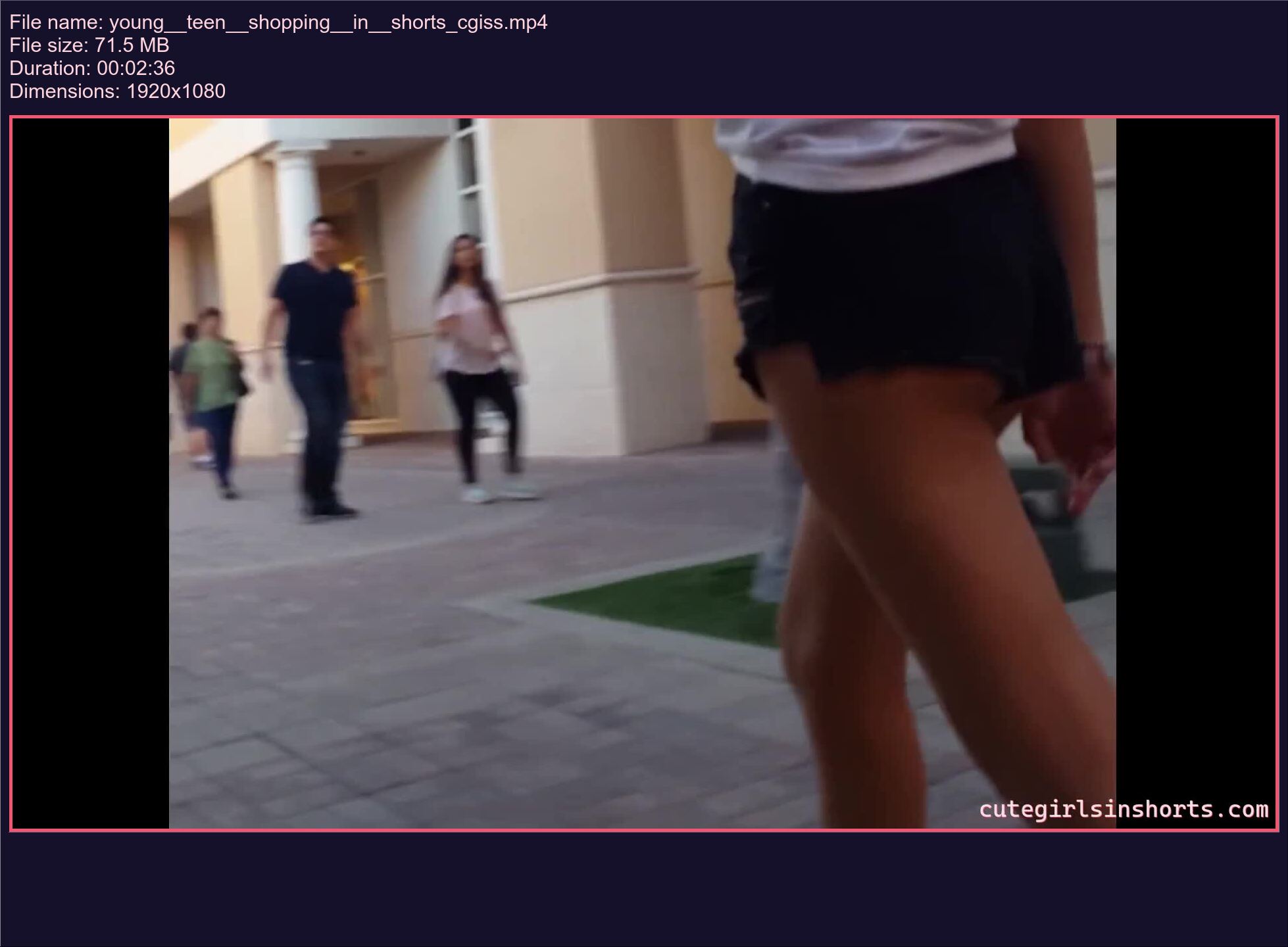 young__teen__shopping__in__shorts_cgiss