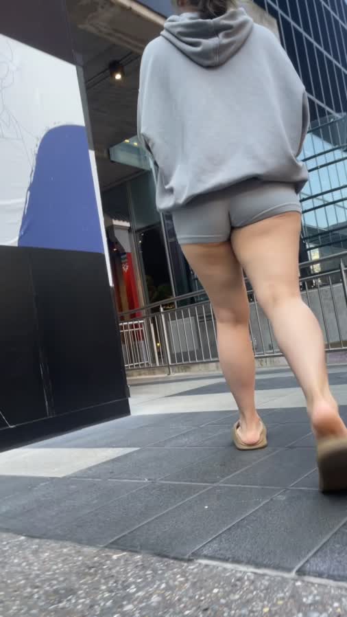 5___ass_falling_out_of_grey_shorts_asian_gis