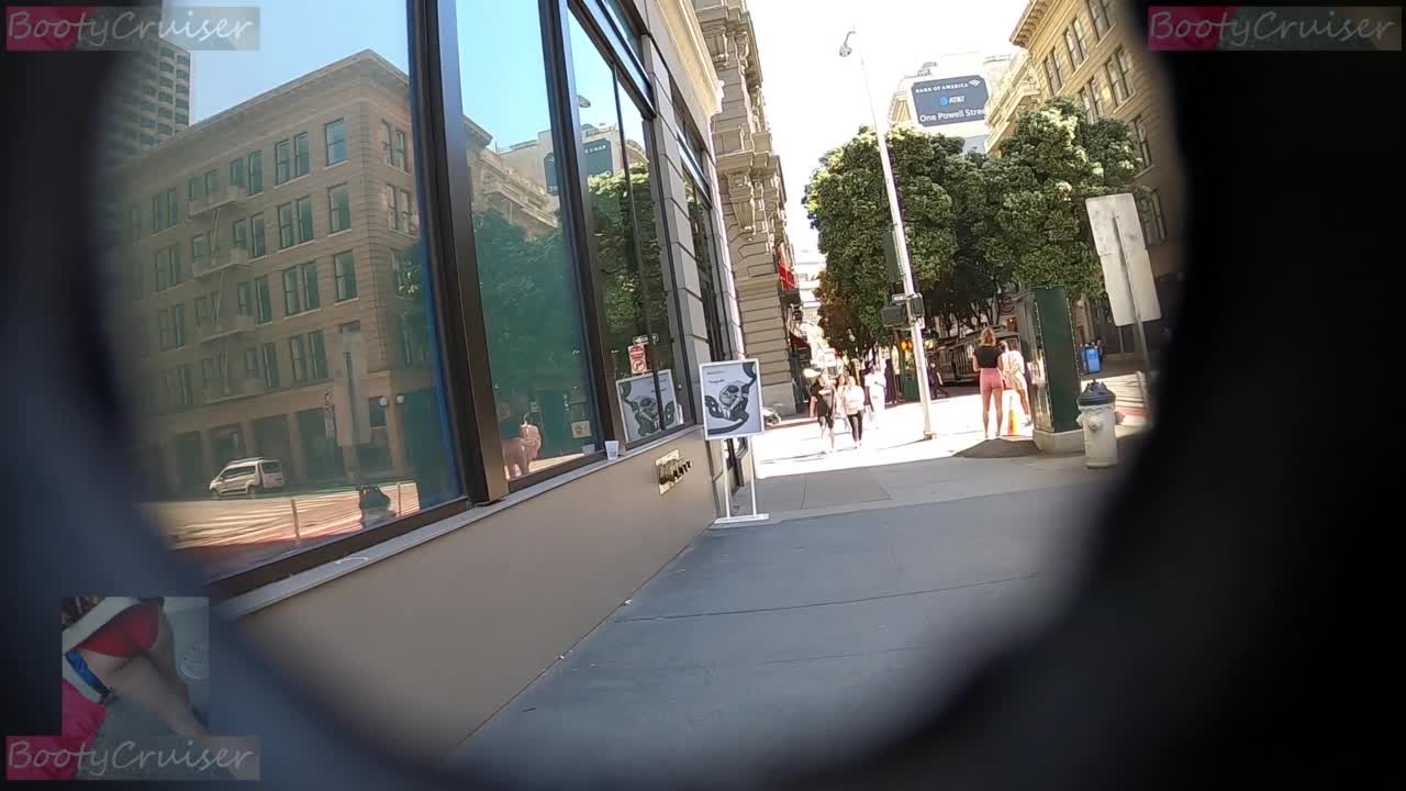 bootycruiser_hots_101_blondeinpinkbikers_wtrmrkd_gis