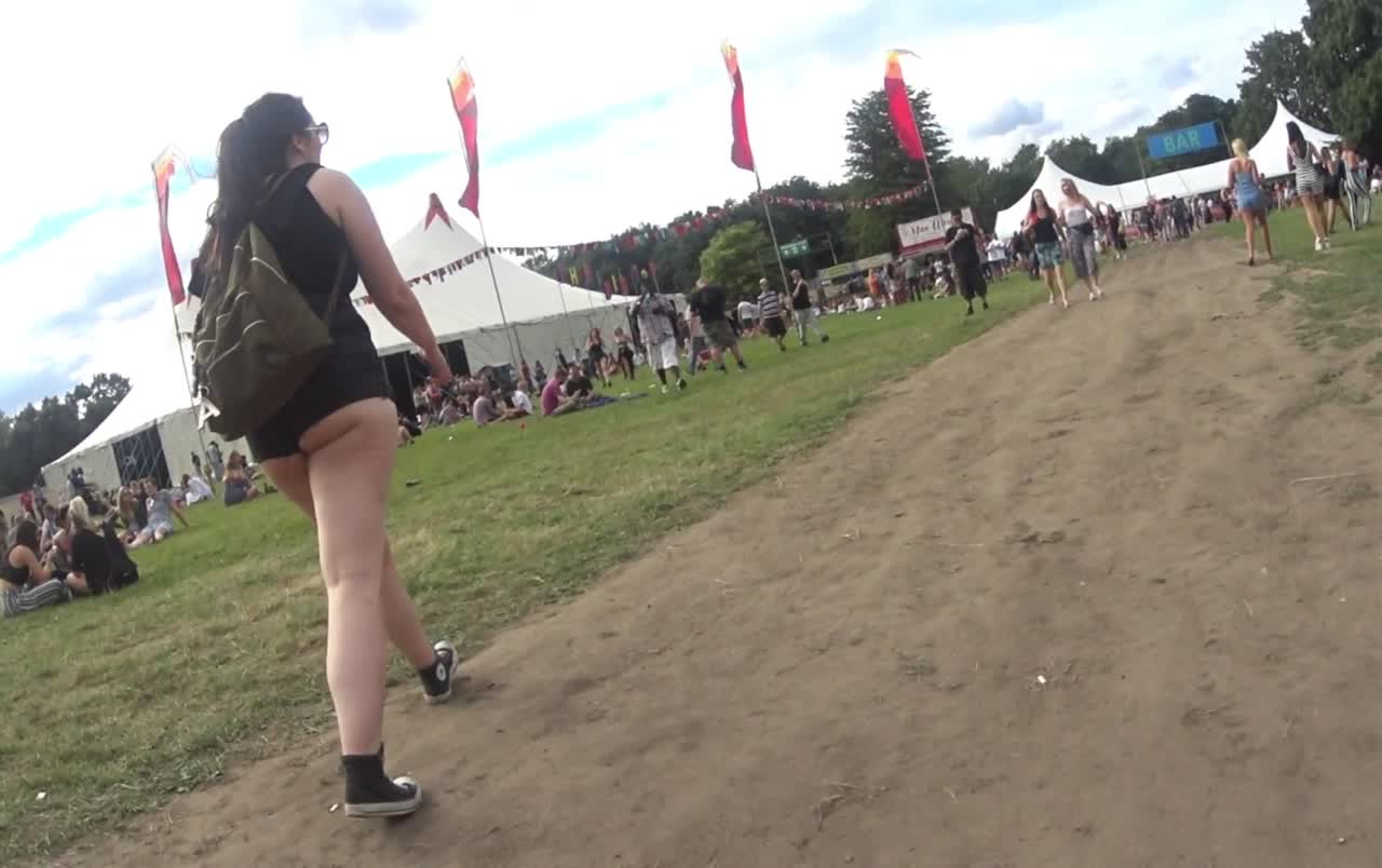 cheeky_festival_shorts_gis