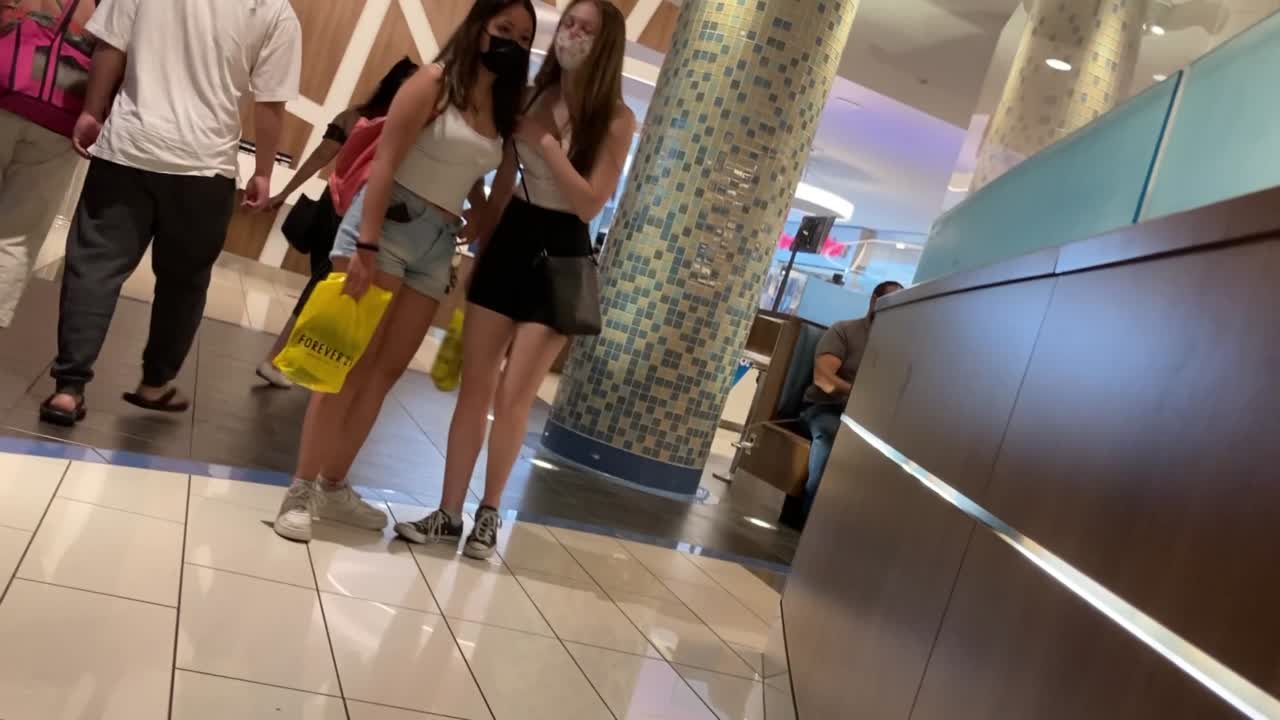 face_mask_teen_in_mall__shorts_gis