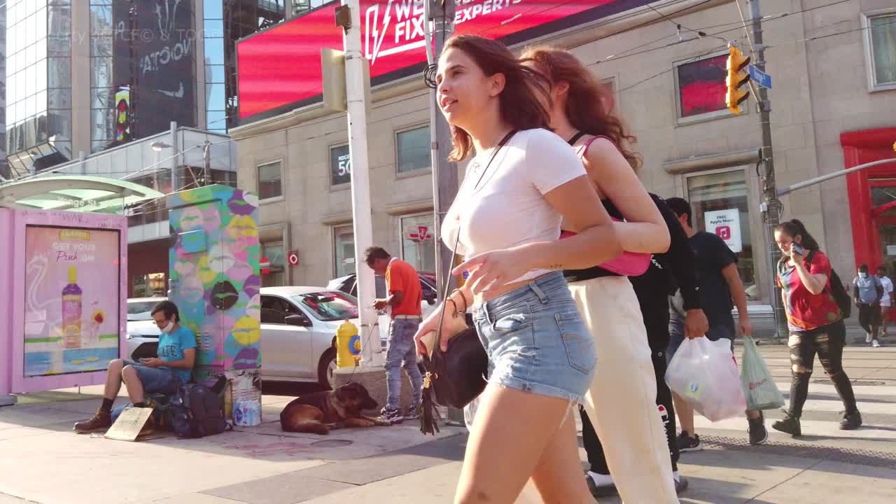 gd_sb_vol__63___busty_teen_in_denim_shorts_gis