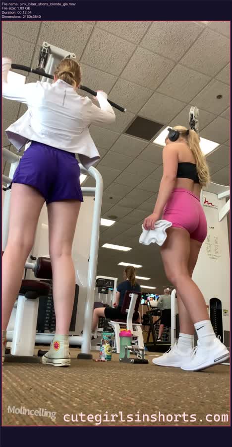 pink_biker_shorts_blonde_gis