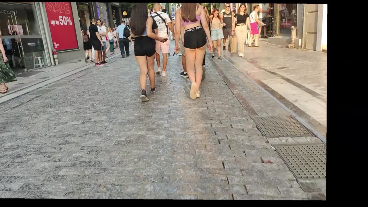 teens_in_shorts___cheecks_gis