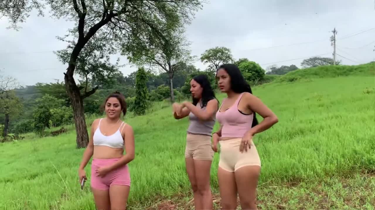 Andamos Estrenando Con Las Chicas Chores Hilpckdb
