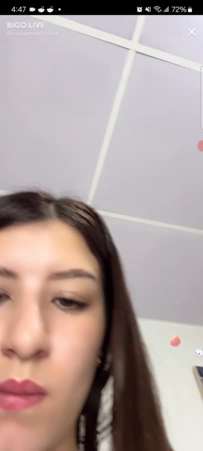 Beautiful Samantha In Gray Shorts 2