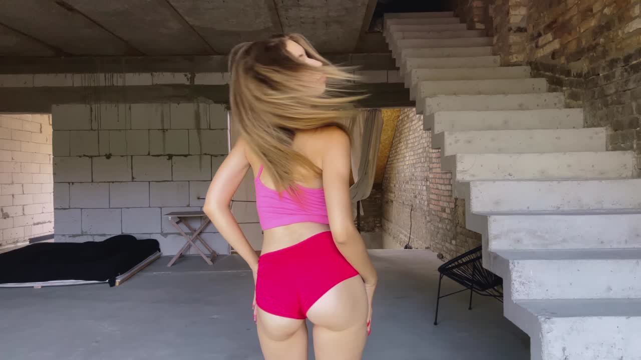 Can You Master M Dance Routine In 24 Hours Wn Jyixj 1 U