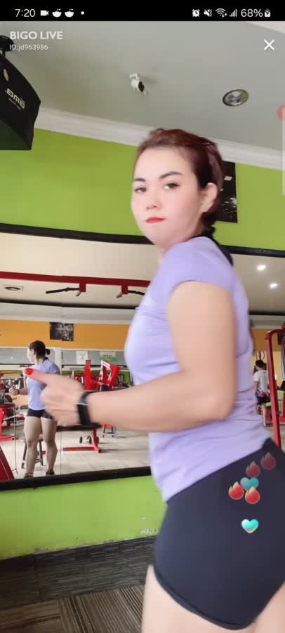 Jd 963986 Asian Working Out Gym 1