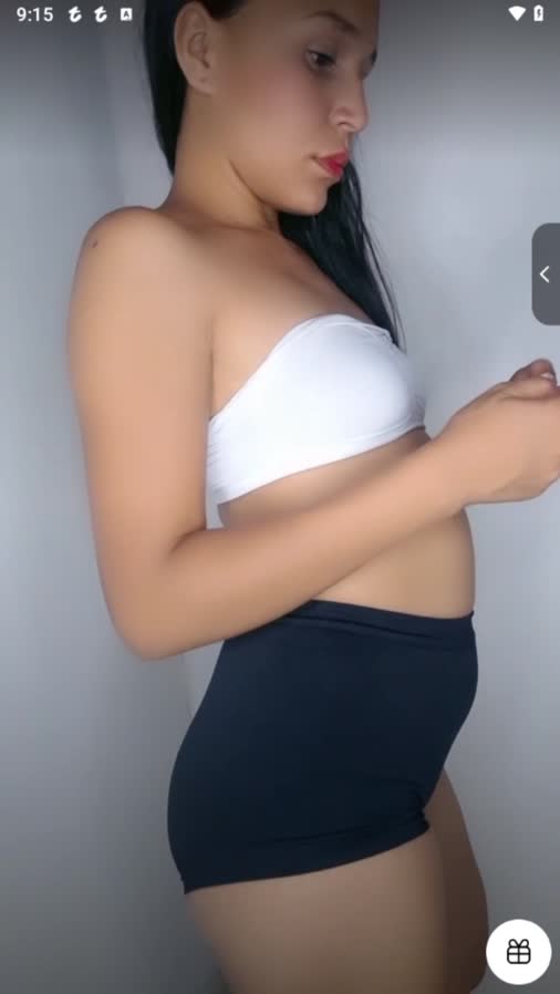 Latina Tu Barbie Girl Dancing On Cam For Fans 1