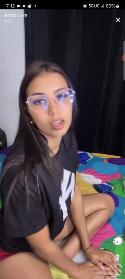 Marigc Sexy Nerdy Latina In Red Shorts Shaking Booty 2