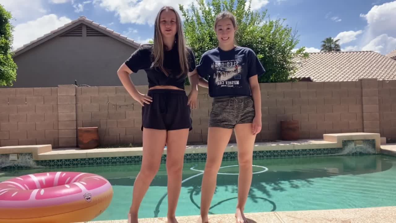 Meimurphyy Best Friend Pool Challenge Hilarious