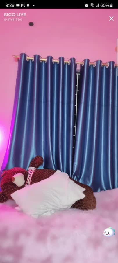 Mun Dancing Like Crazy On Cam For Fans 1