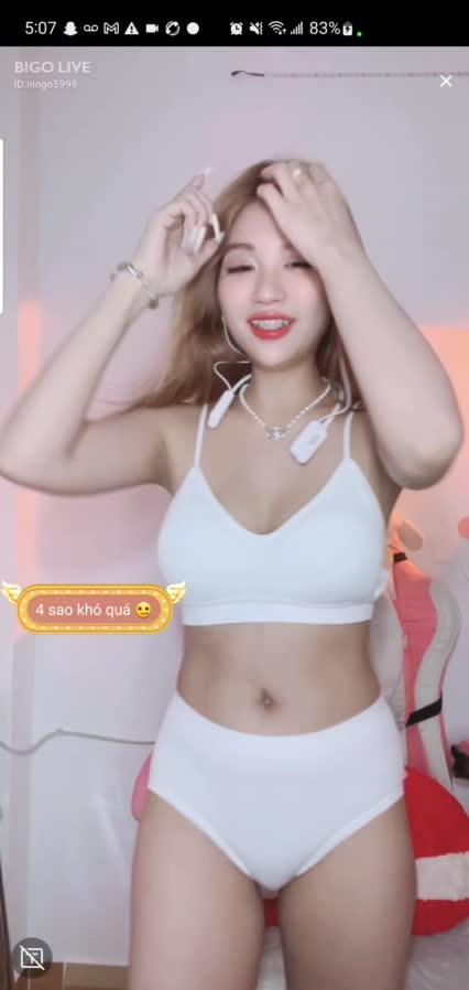 Ningo 5999 Asian Blonde Dancing 1