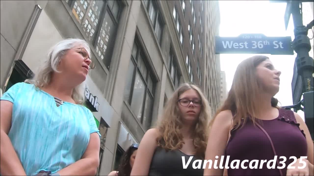 Sexy Brunette White Girl Walking Nike Pro Teen Vpl